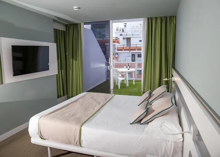 Aloe Canteras מלון 3*