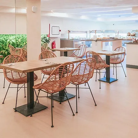 酒店 阿罗三特拉斯酒店 3*